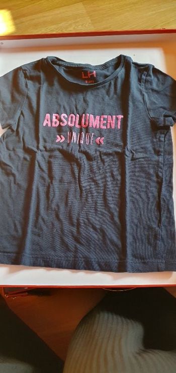 t-shirt 8ans