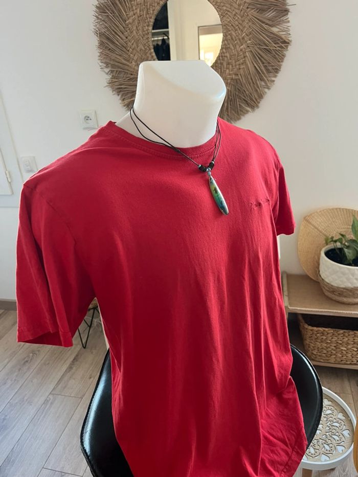 T-shirt coton manches courtes rouge , col rond homme Pierre Cardin taille M - photo numéro 2