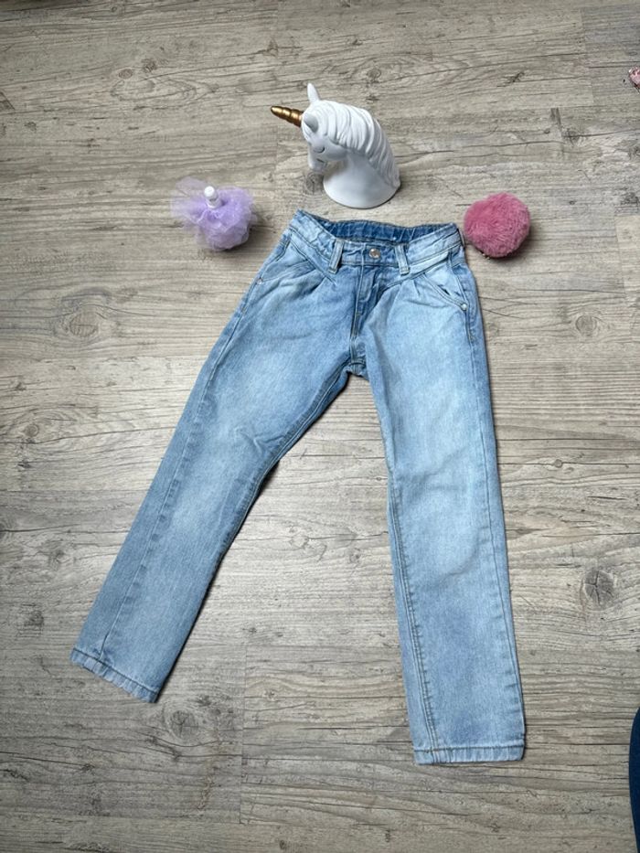 Jeans mom zeeman 8ans TBE bleu