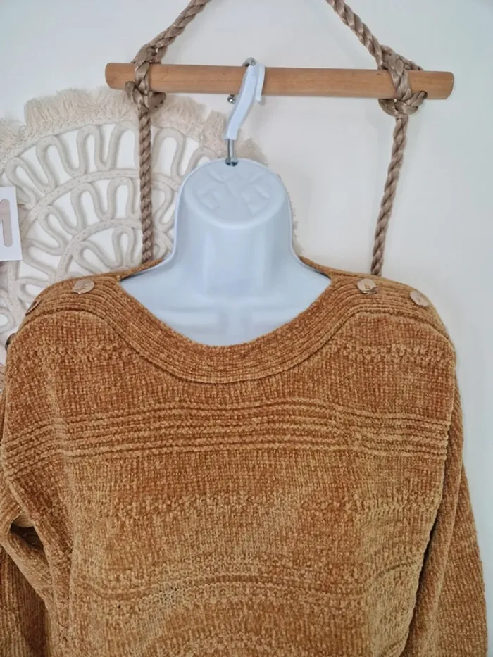 Pull 🚺 - photo numéro 3