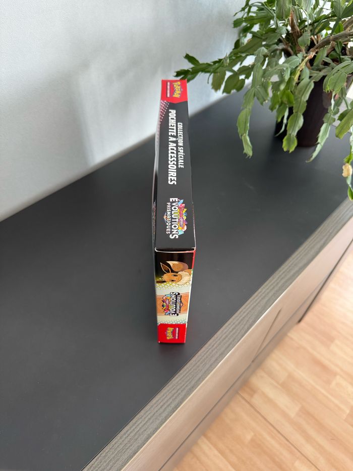Coffret Pochette EV8.5 Évolutions Prismatiques - photo numéro 2