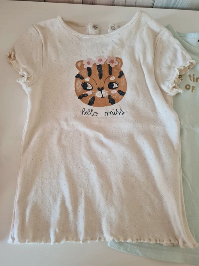 Lot de tee shirt. - photo numéro 3