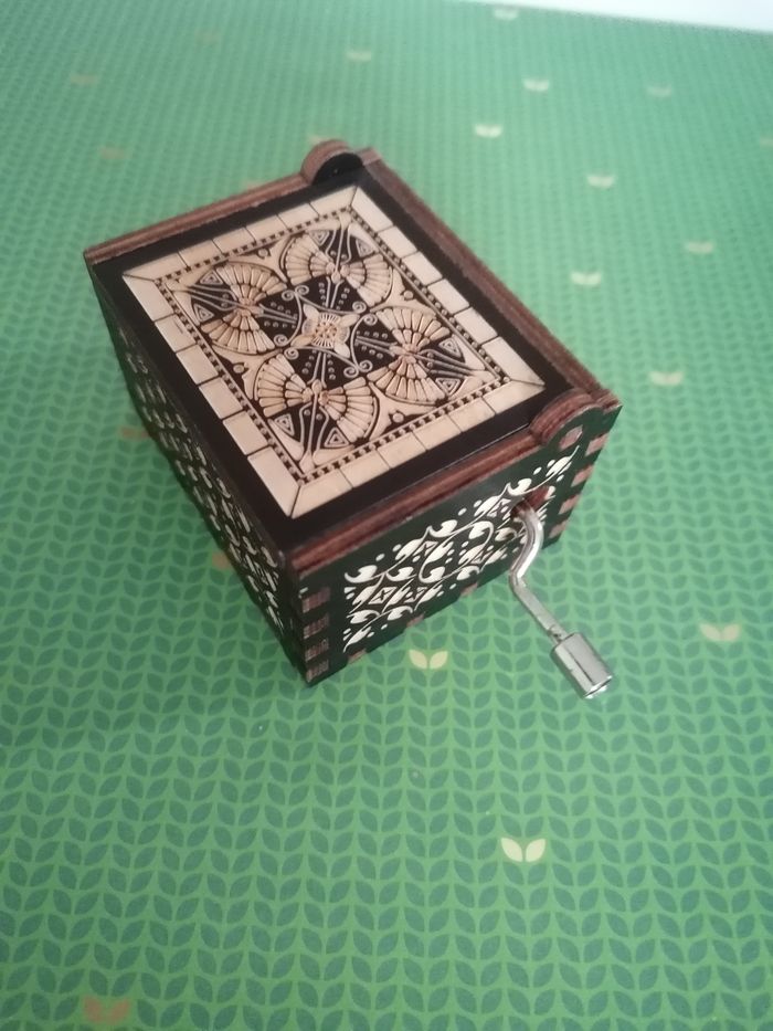 Boite musical Totoro partie de pêche - photo numéro 2