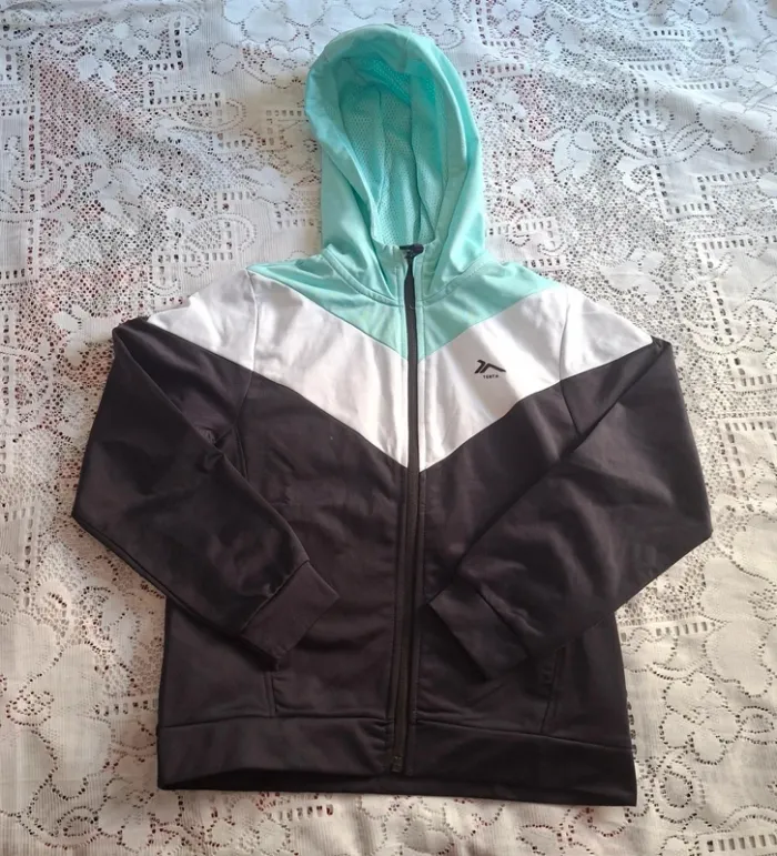 Veste à capuche Tenth noire/menthe enfant 10 ans - Neuve