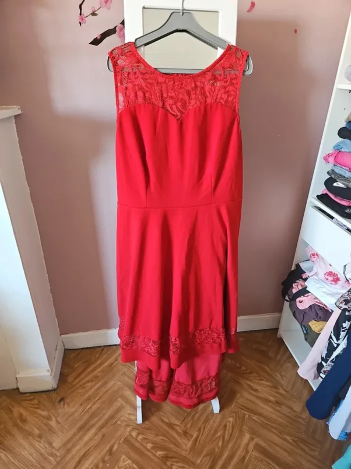 Robe rouge t46