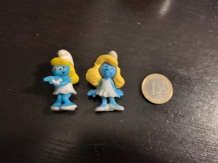 Lot figurines Schtroumpfs schtroumpfette kinder 2011-2013