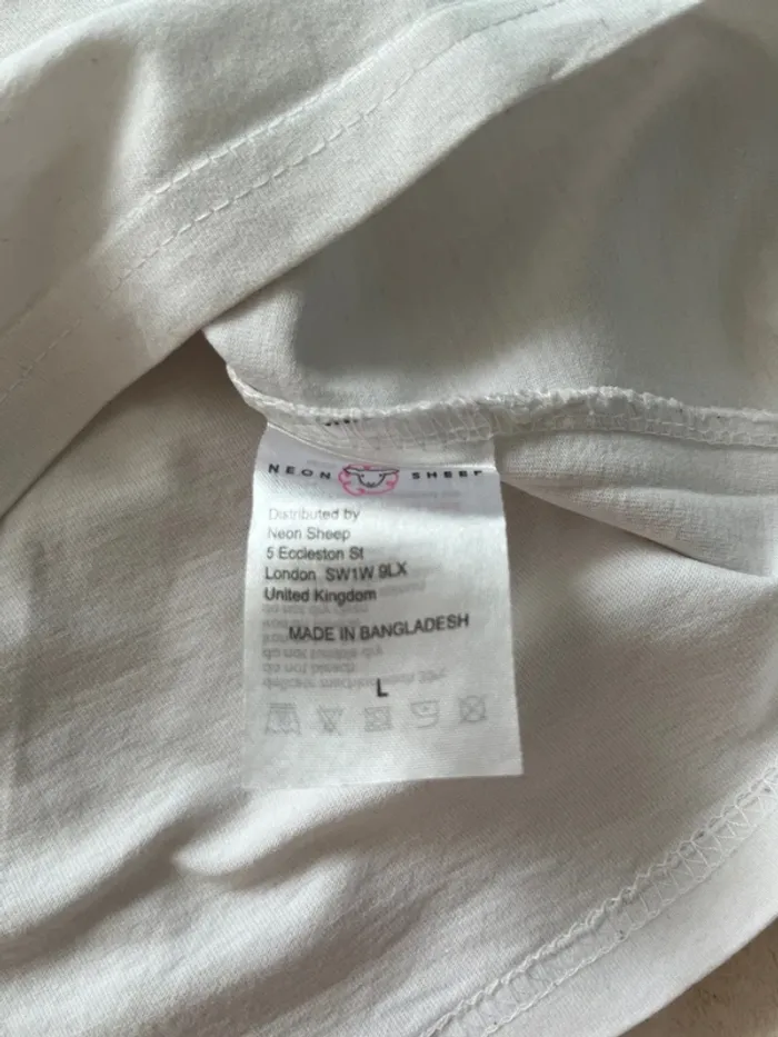 T-shirt « bee a nice humain » - photo numéro 5