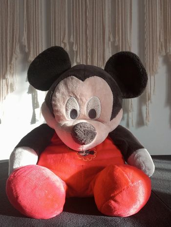 Énorme peluche Mickey