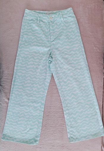 Pantalon Wide Leg coupe large Mango 10 ans blanc et vert motifs vagues