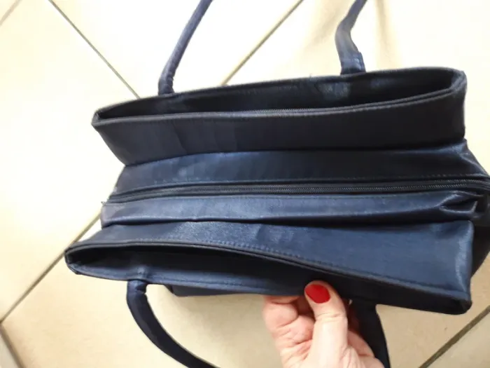 Joli sac porté épaule nilon irisé - photo numéro 5