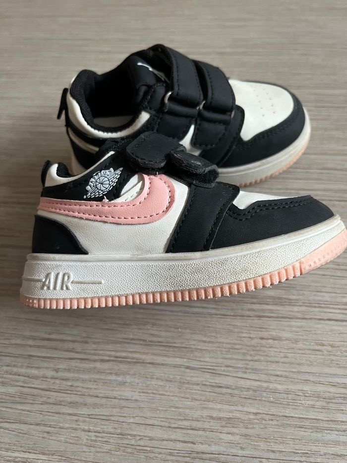 Jordan base - photo numéro 2