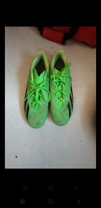 Chaussures de foot crampons Adidas 42