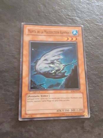 Carte Yu-Gi-Oh ! Manta de la malédiction rampante SD4-FR014