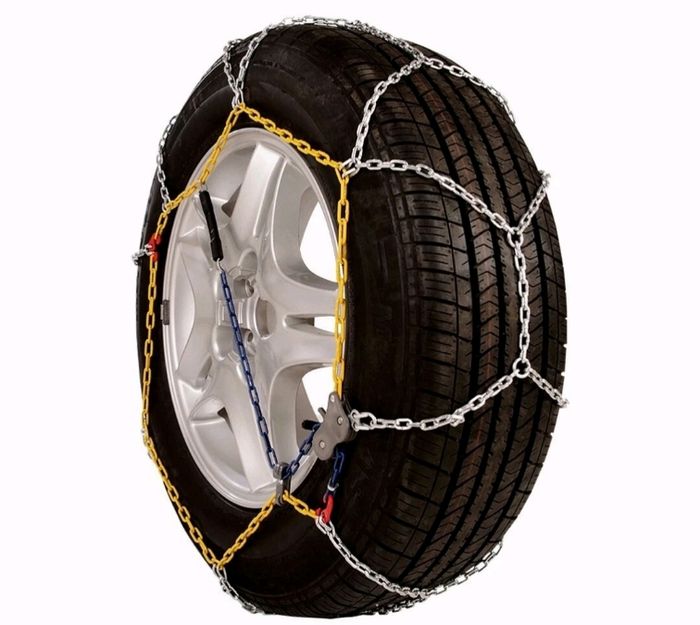 Chaîne à neige good year/90 - photo numéro 3