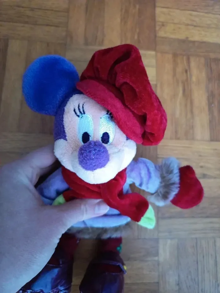 Peluche Minnie 24cm Disneyland Paris - photo numéro 4