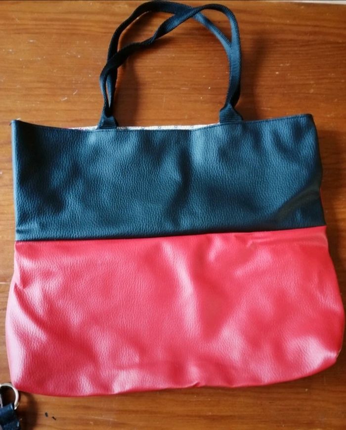 👜Sac à main type tote bag fait main neuf👜 - photo numéro 3