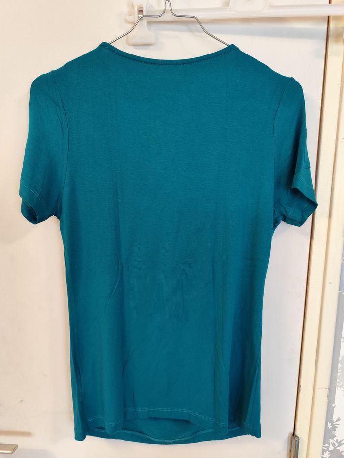 T-shirt T.38/40 - photo numéro 3
