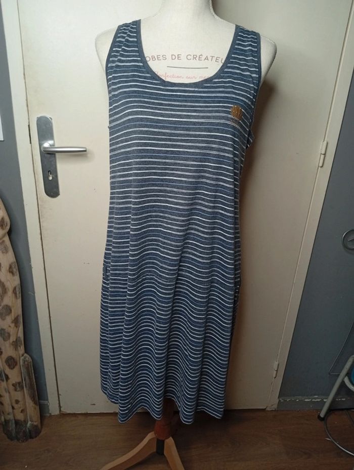 Robe Longboard taille 42
