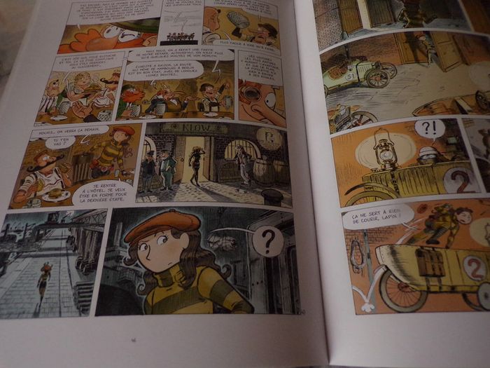 LivreLes spectaculaires depassent les bornes l'école des loisirs - photo numéro 2