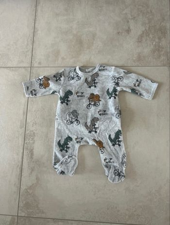 Pyjama dinosaure