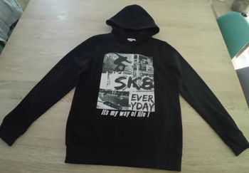Sweat à capuche La Halle garçon 16 ans - Très bon état