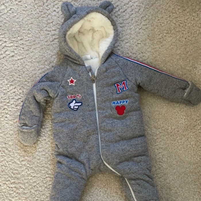 Combipilote Mickey 9mois - photo numéro 2