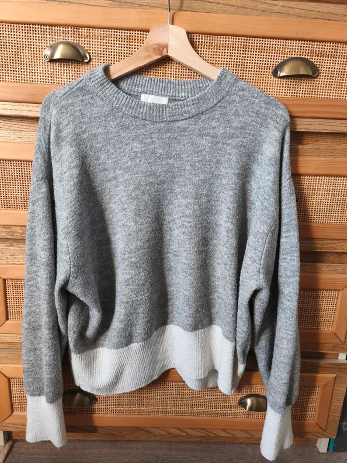 Pull gris