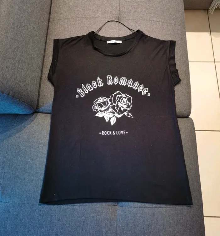 Tee-shirt noir rock taille XS