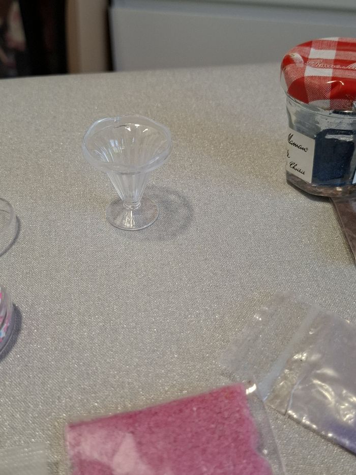 Gros lot de microbilles, faux sucre, vermicelles pour déco fimo, loisirs creatifs divers - photo numéro 3
