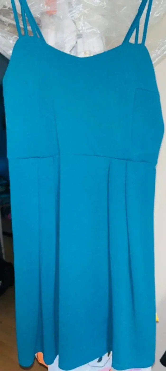 Robe courte taille 42