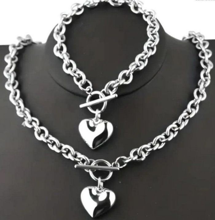 Parure collier bracelet coeur