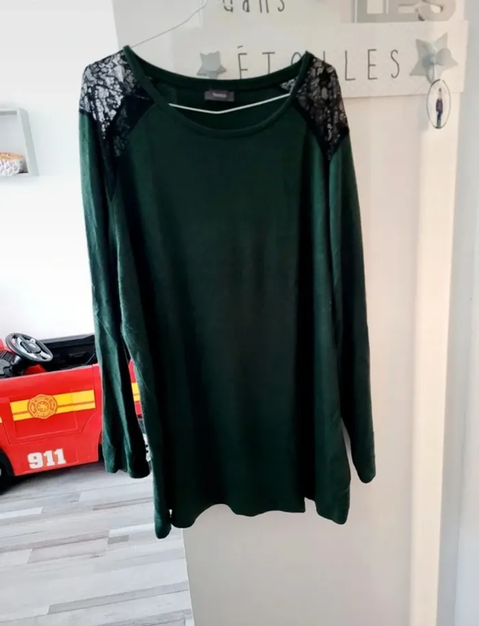 Tunique avec dentelle XL