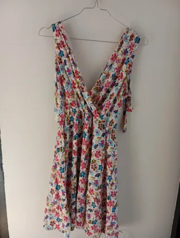 Robe fleurie été taille 36/38