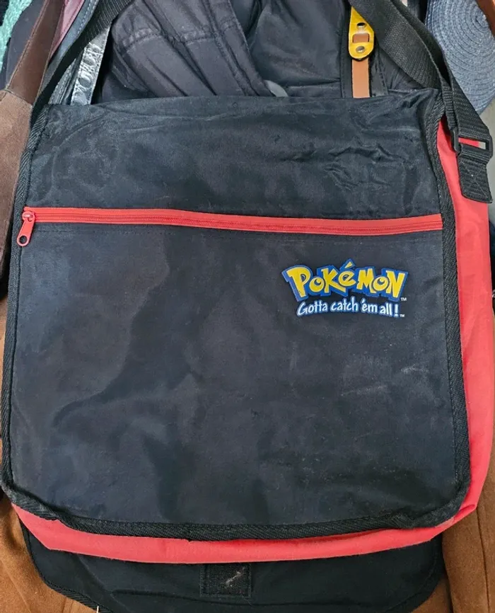 Super sac cartable Pokemon Nintendo pikachu - photo numéro 4