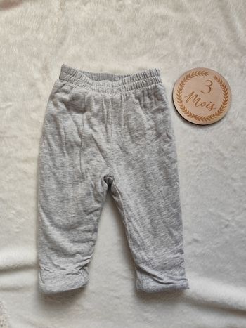 Pantalon gris, 3 mois 👣