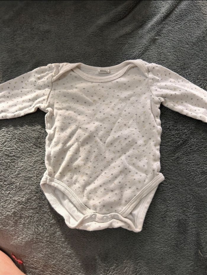Lot de 5 vêtements - photo numéro 3