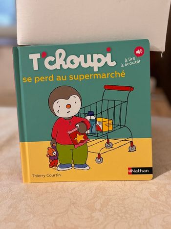 Tchoupi se perd au supermarché 