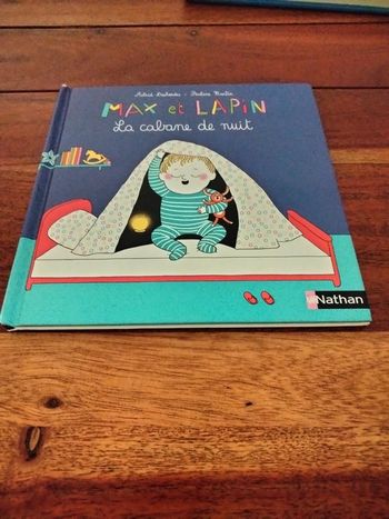 Livre intitulé Max et lapin la cabane de nuit nathan