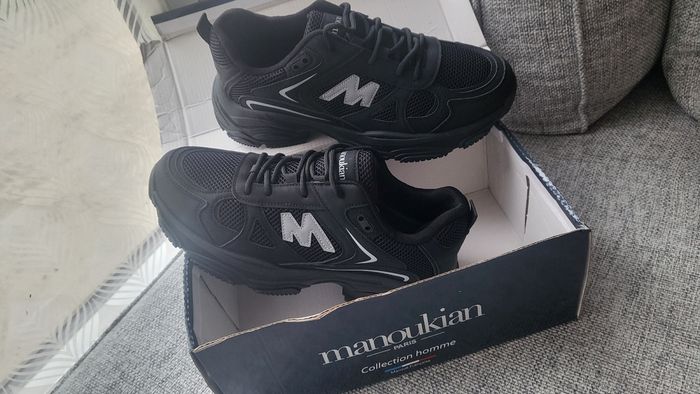 Chaussure manoukian 43