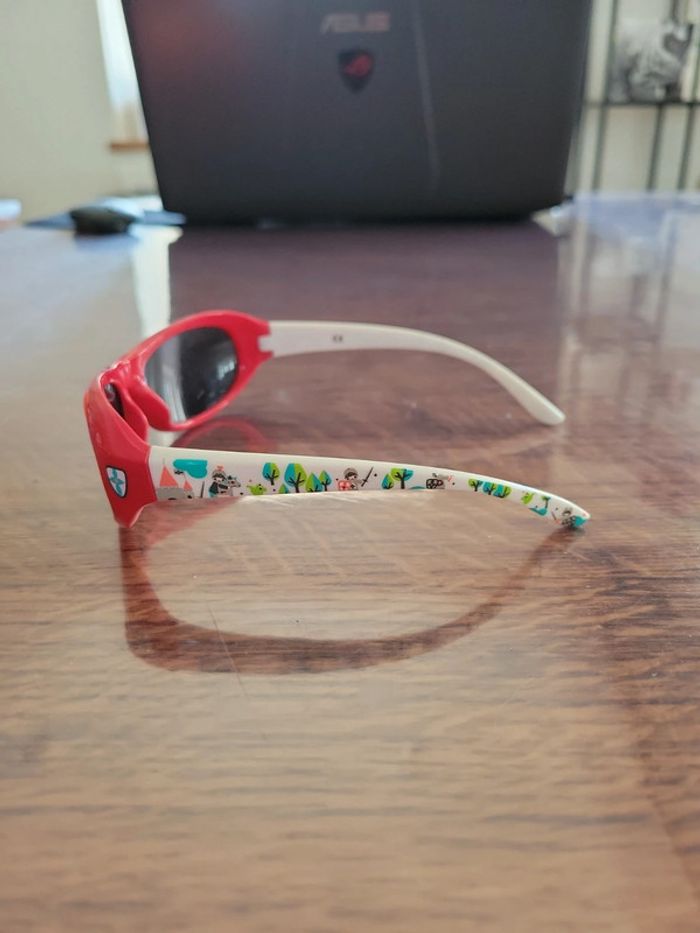 Lunette de soleil enfant à partir de 2/3 ans - photo numéro 2