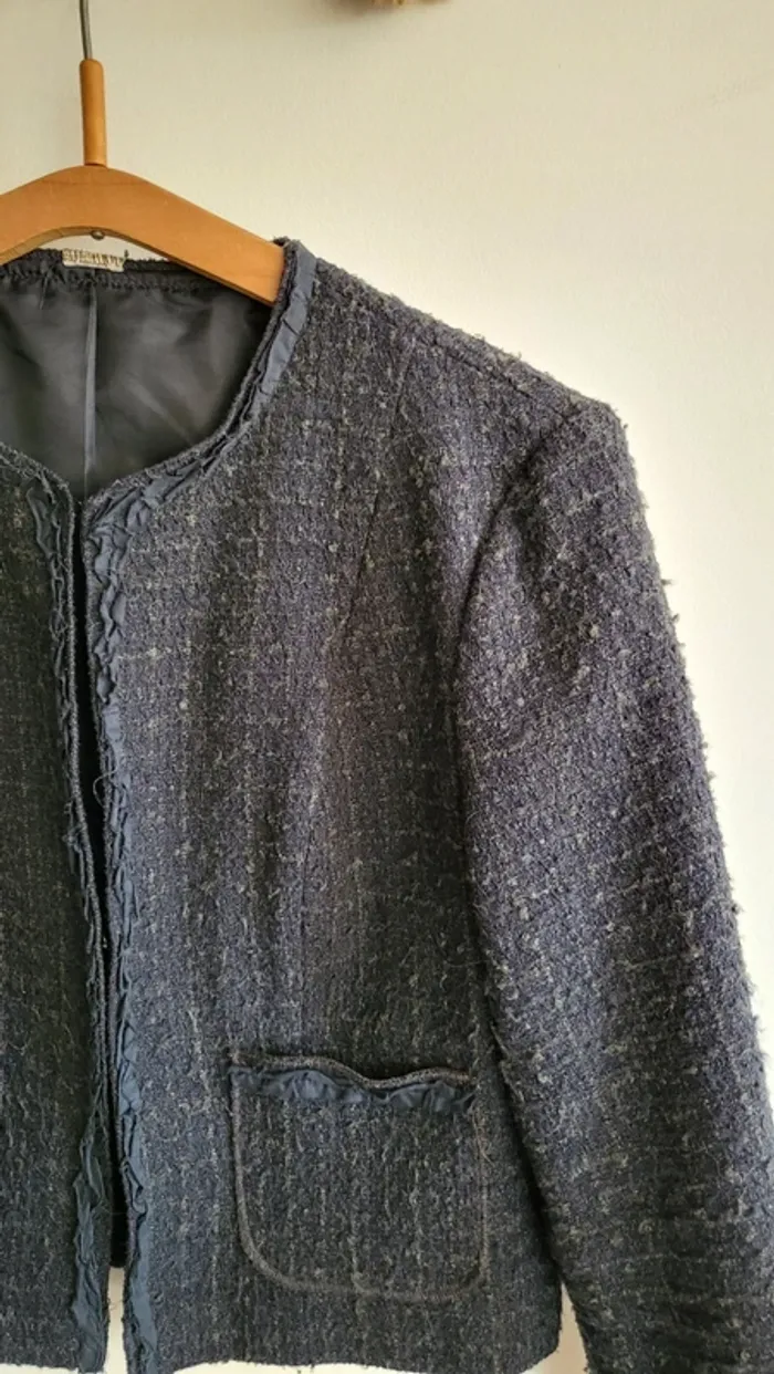 Veste courte tweed T.38 - photo numéro 2