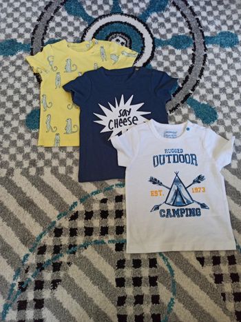 Lot 3 t-shirts manches courtes NEUFS 6 mois
