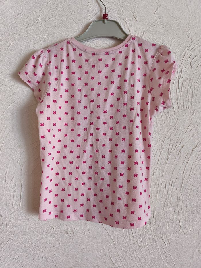 T-shirt papillon - photo numéro 3