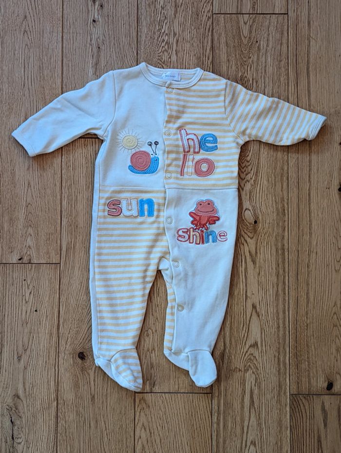 Lot de 4 pyjamas coton taille 3 mois - photo numéro 11