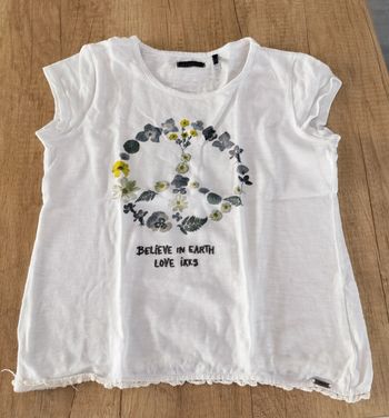 T-shirt manches courtes fille blanc cassé peace and love taille 6 ans IKKS