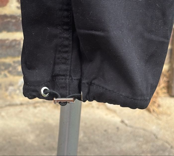 👖 Pantalon cargo noir – Bershka (Taille 32) - photo numéro 4