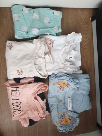 Gros lot 18 mois avec 17pièces