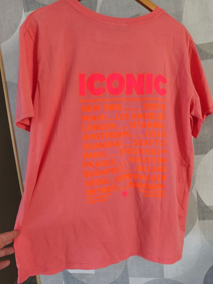 T-shirt iconique - photo numéro 2