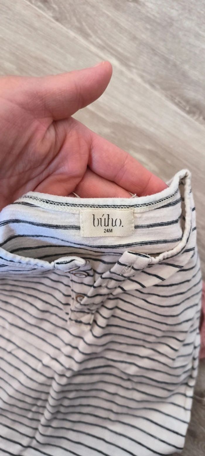 T-shirt+short ensemble BUHO parfait état 24mois - photo numéro 5