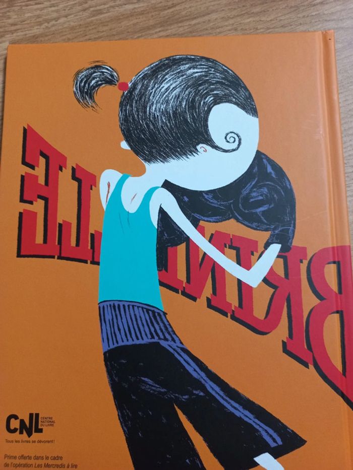 Lot de 10 livres d'histoires comme neuf - photo numéro 12